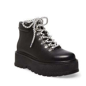 steve madden leather chunky boots